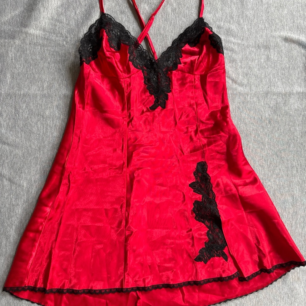 Frederick's of Hollywood Red and Black Lace Chemise